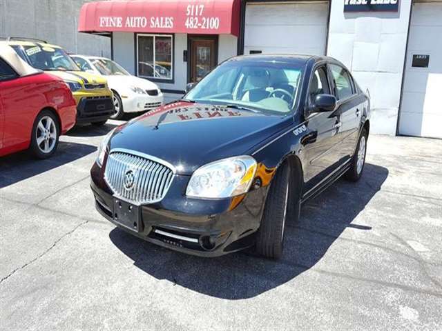 Buick Lucerne 2011 photo 1